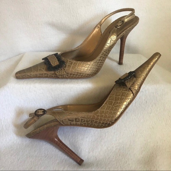 CARLOS Genuine Leather Croc Print Heels - Picture 2 of 15